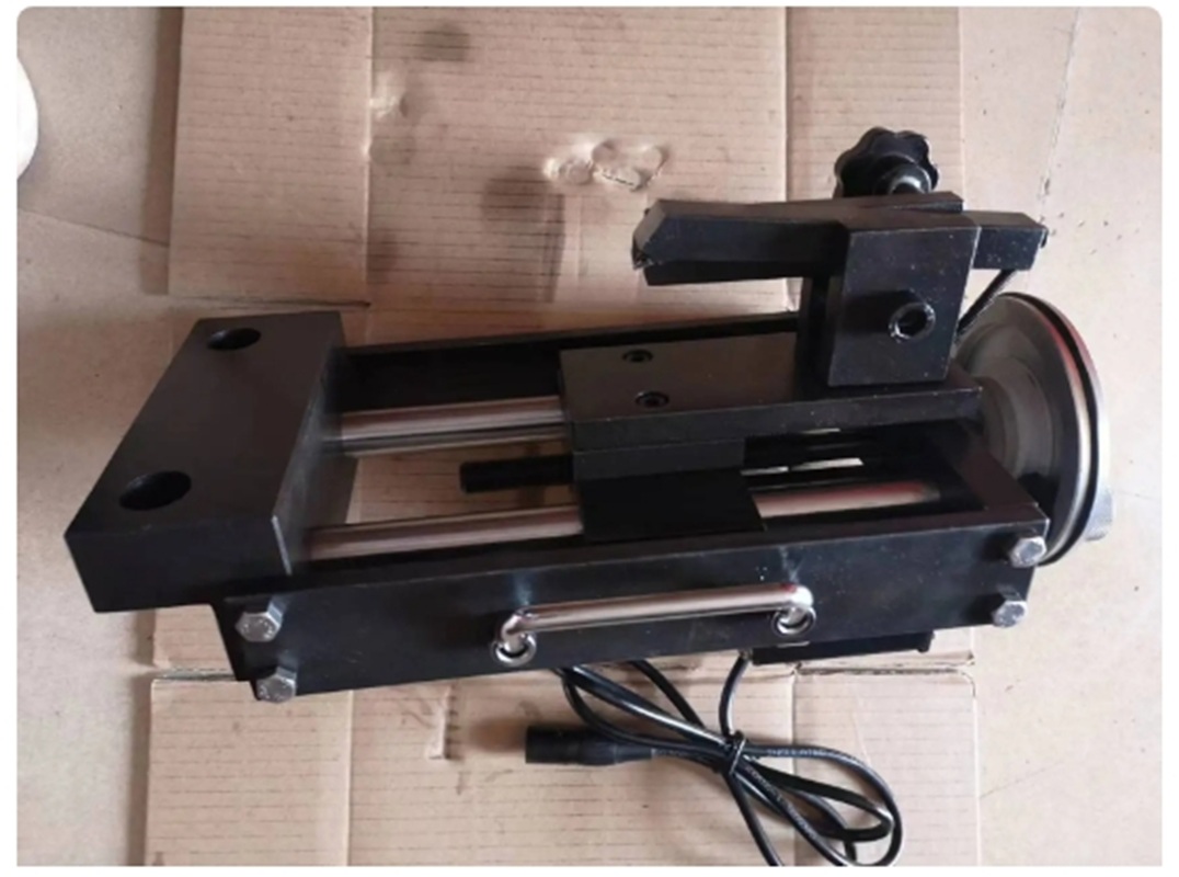 ドラム切削アクセサリー AM-983 ドラムブレーキ旋盤機械 - Brake Drum Lathe のレビューと価格